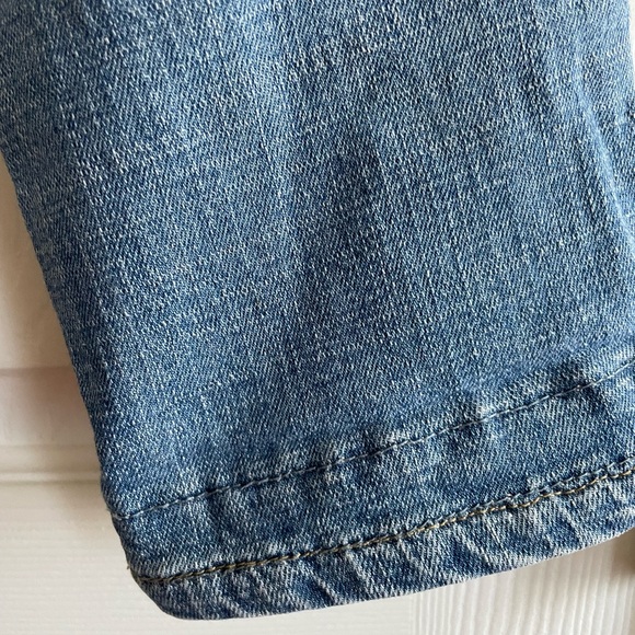 Very cute retro  design cropped jeans with some cute laces. US size about S - Picture 7 of 7